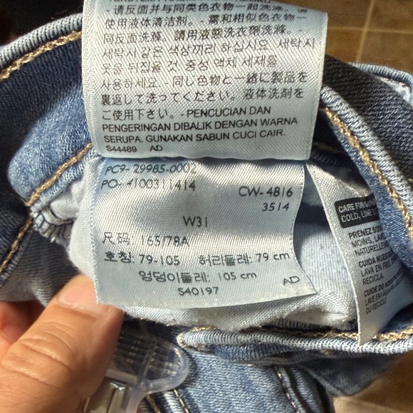 Levi's Classic Blue Slimming Skinny Jeans 31 - Picture 12 of 12